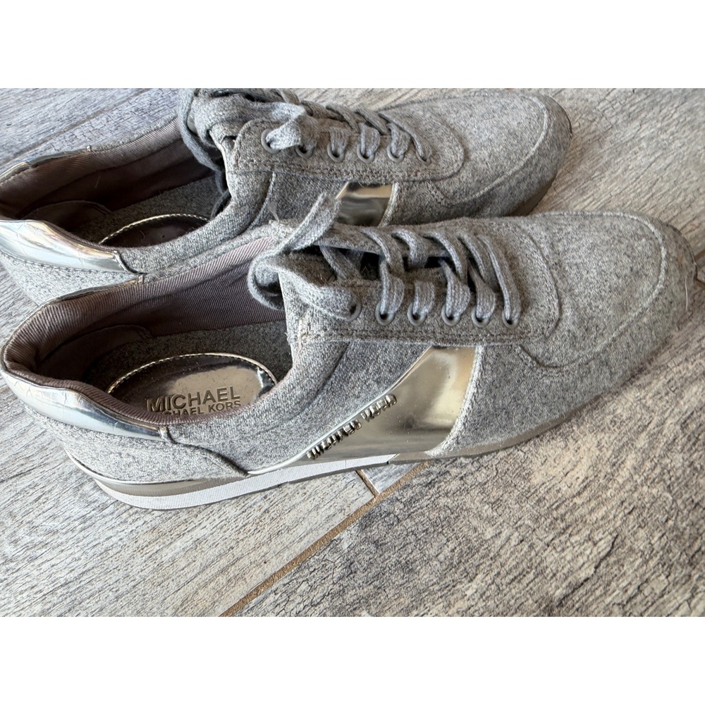 Michael Kors Sneakers Allie Pearl Shoes 9.5 Silver HL16F Fashion Trainers Grey - Picture 2 of 8